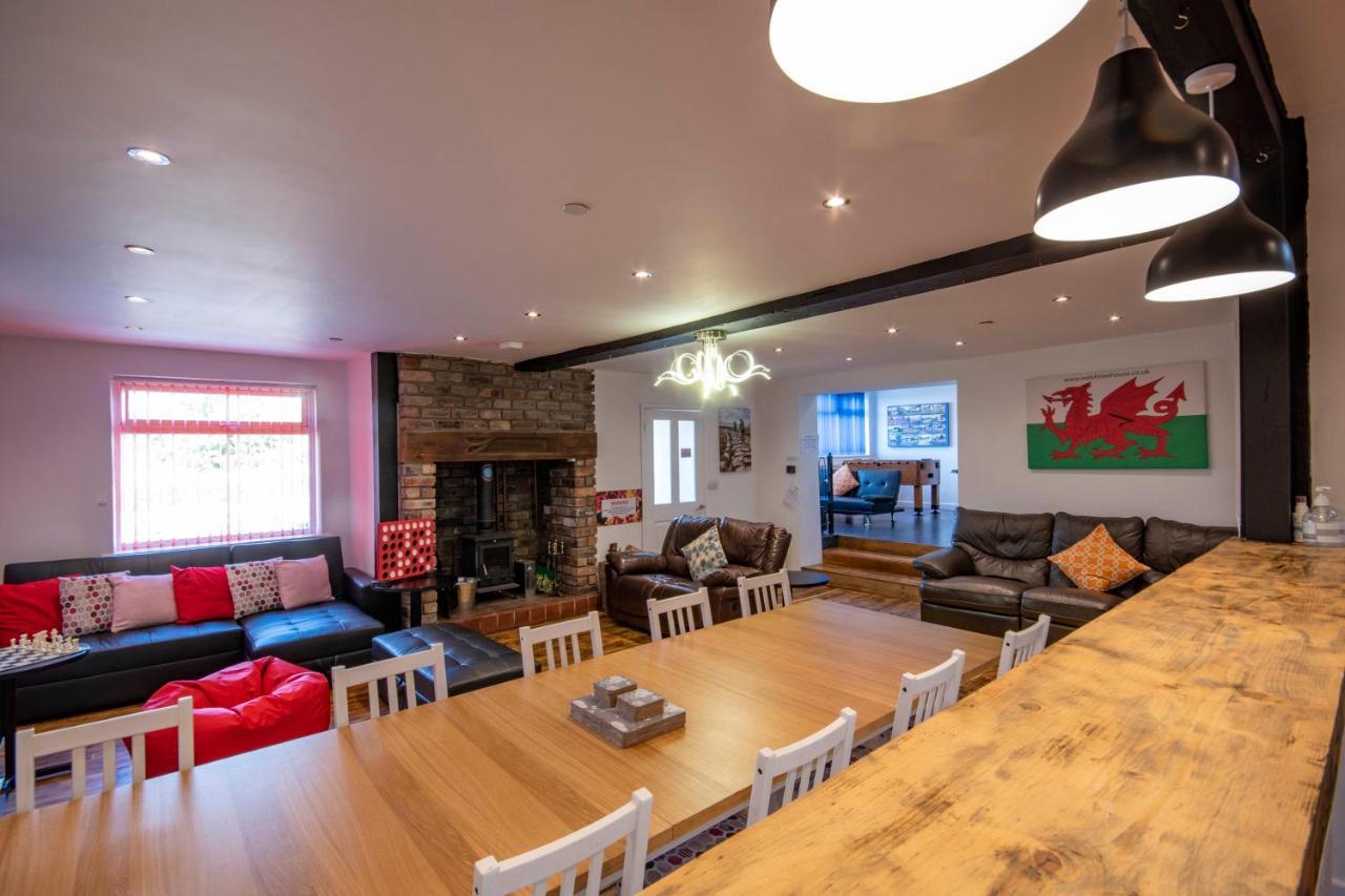 Apartmán Welsh Row House Llandegla Exteriér fotografie