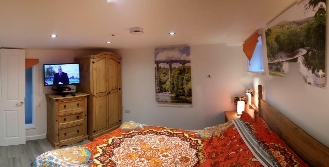 Apartmán Welsh Row House Llandegla Exteriér fotografie