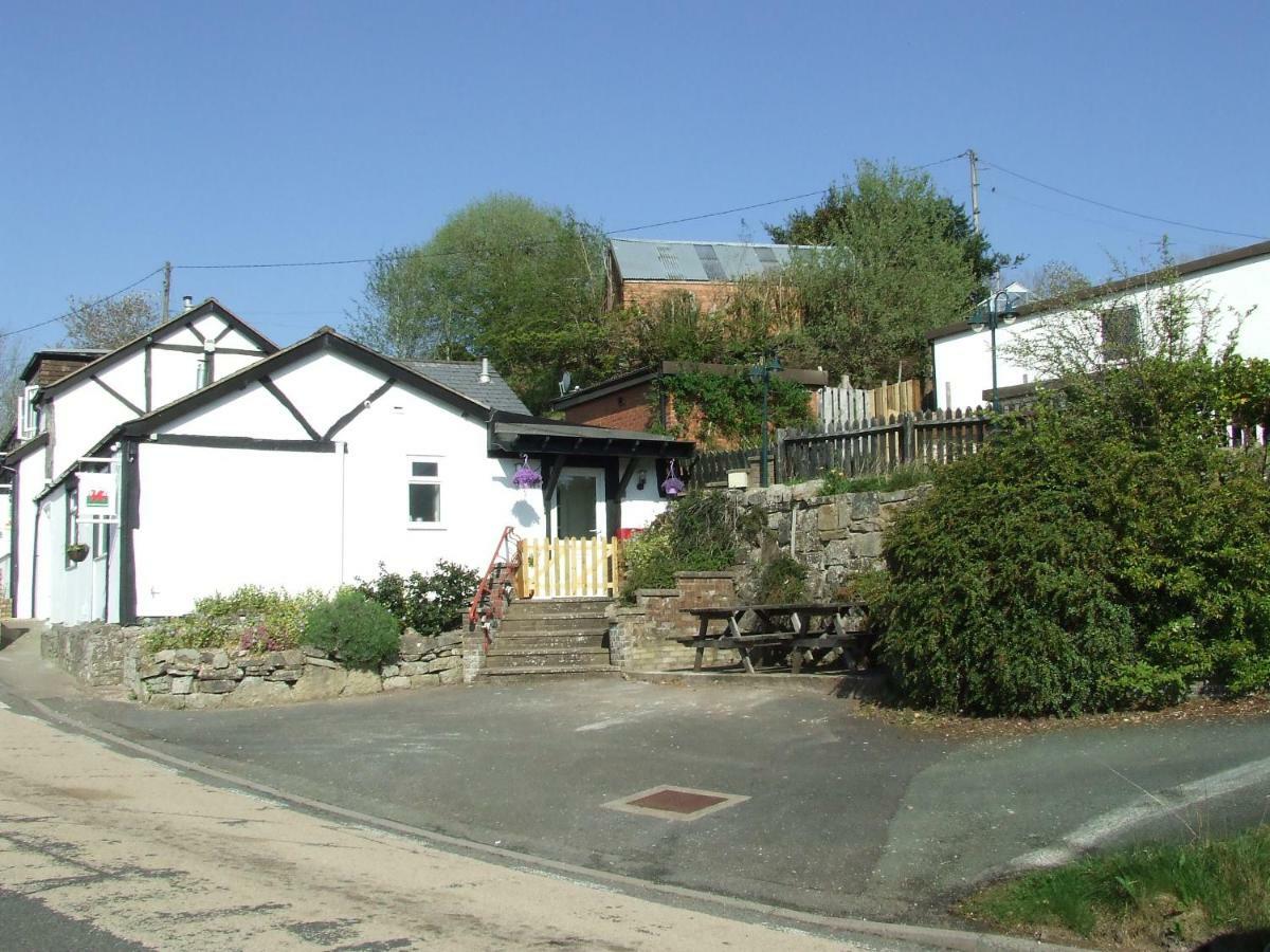 Apartmán Welsh Row House Llandegla Exteriér fotografie
