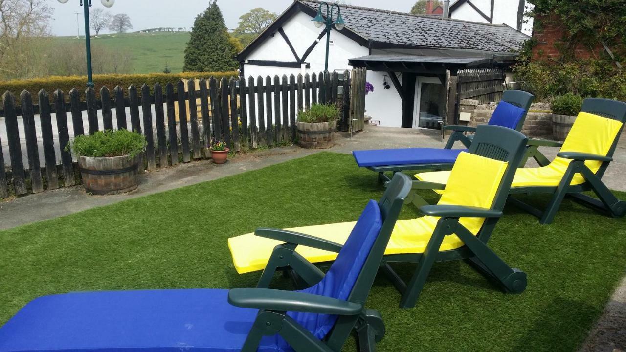 Apartmán Welsh Row House Llandegla Exteriér fotografie